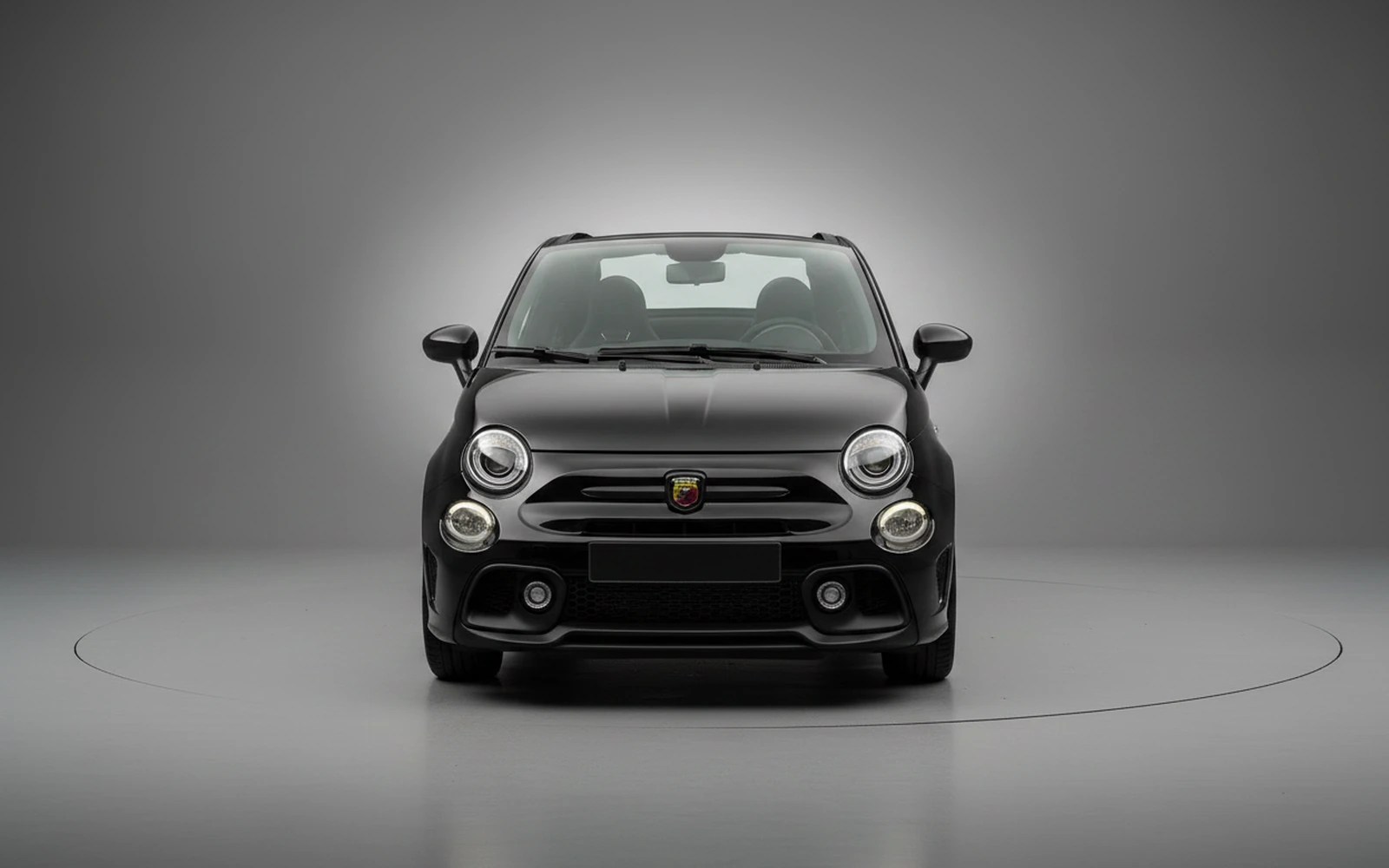 Abarth 595 Competizione Negro 2021 — exterior side view