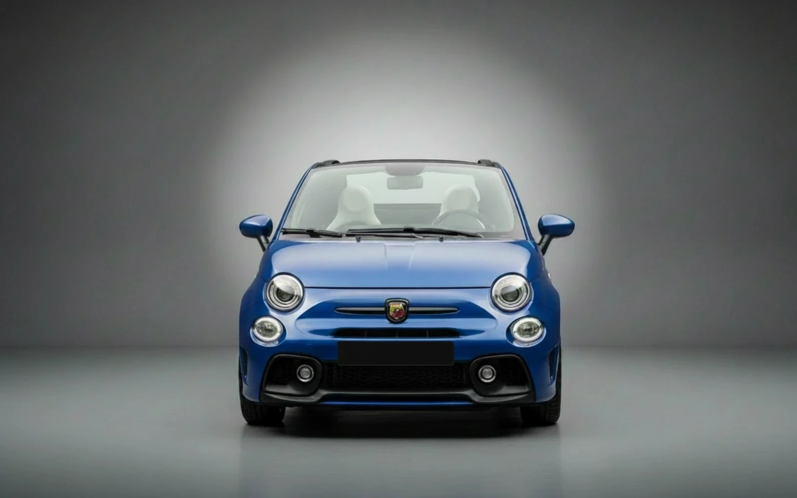Abarth 595 Competizione Blue 2021 — exterior side view