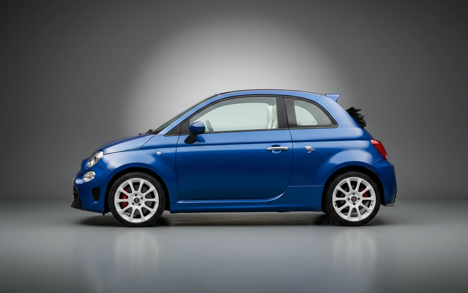 Abarth 595 Competizione Blue 2021 — exterior rear view