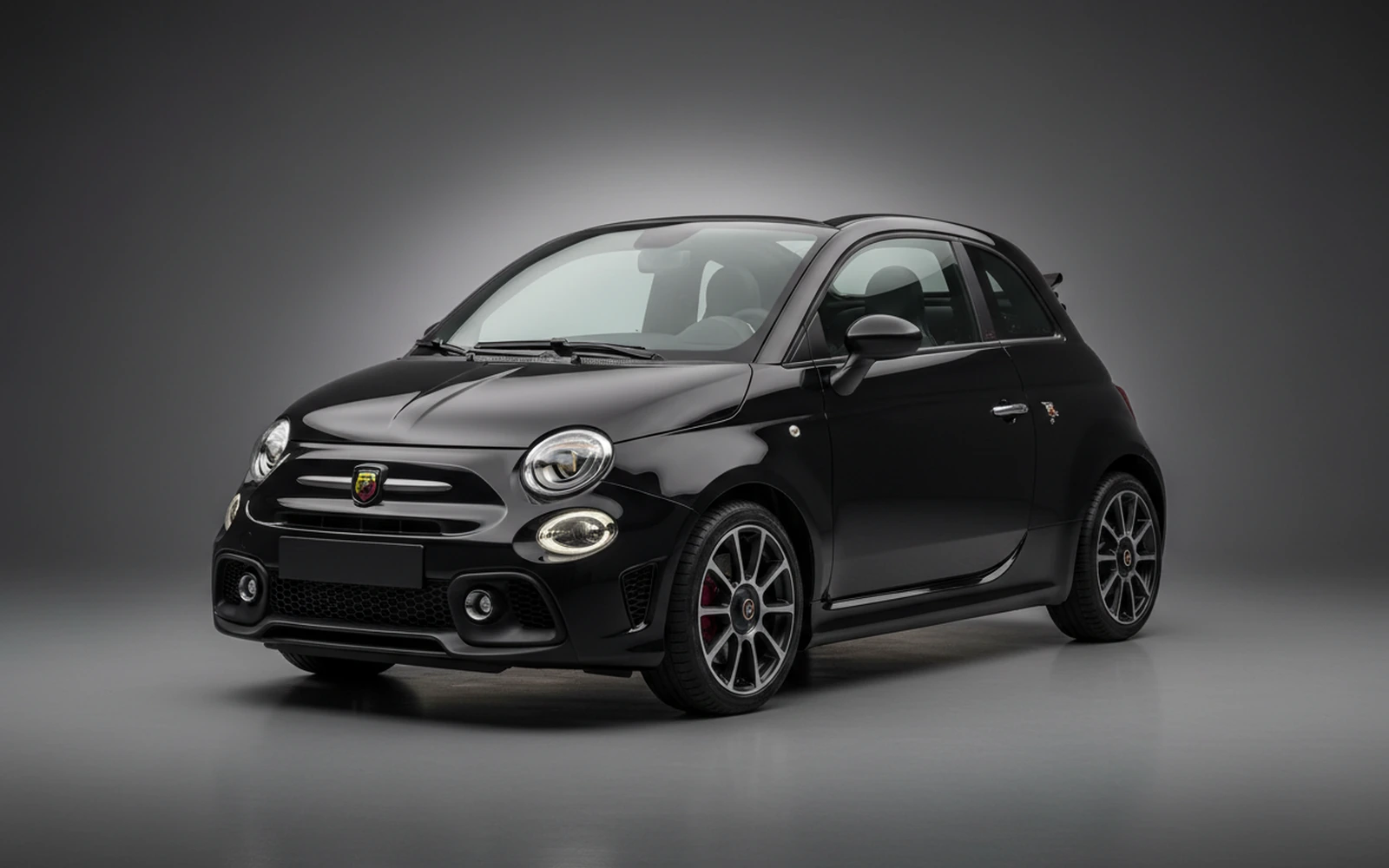 Abarth 695 Turismo Black 2023 for rent in Miami — exterior front view