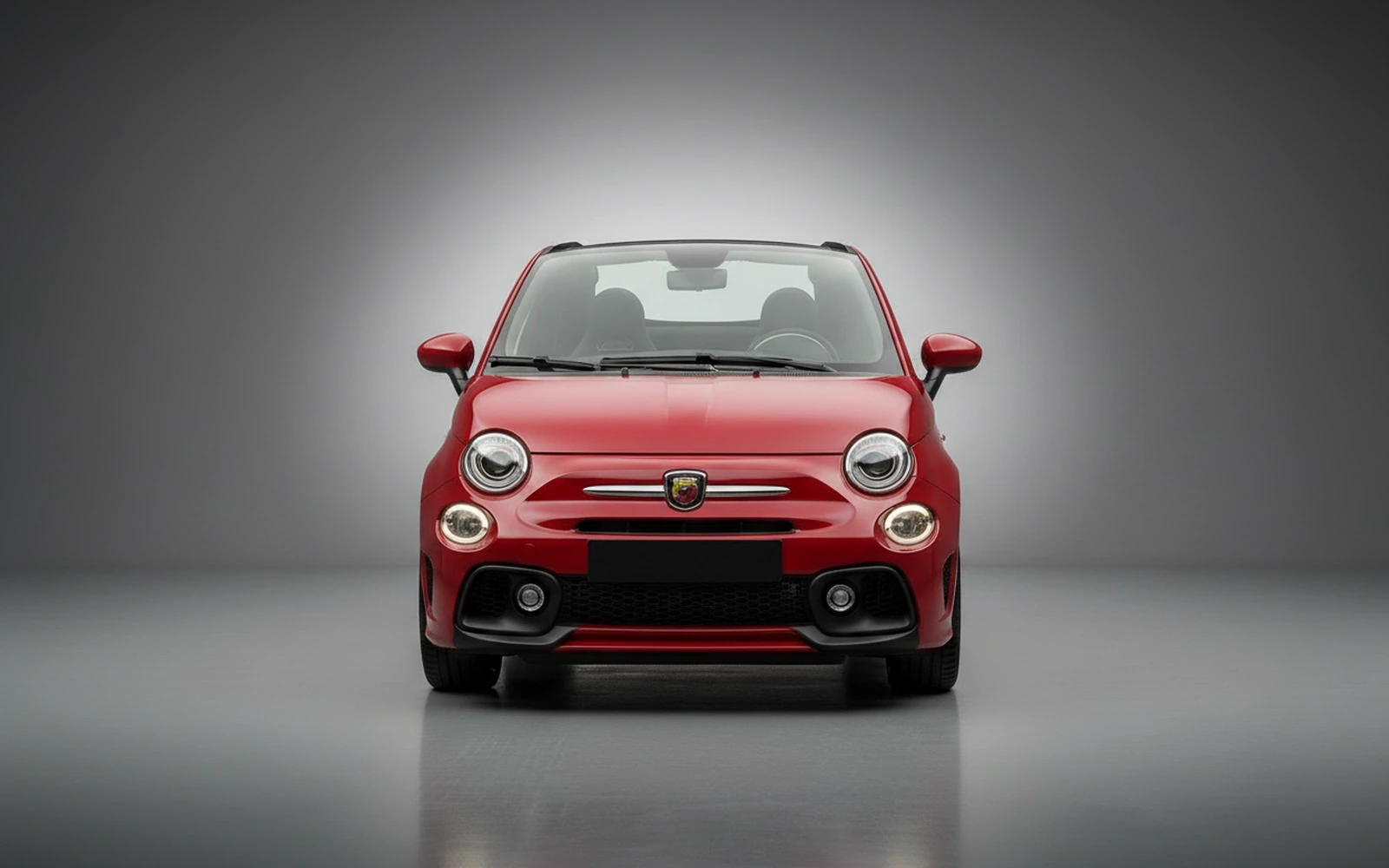 Abarth 695 Turismo Rojo 2023 — exterior side view