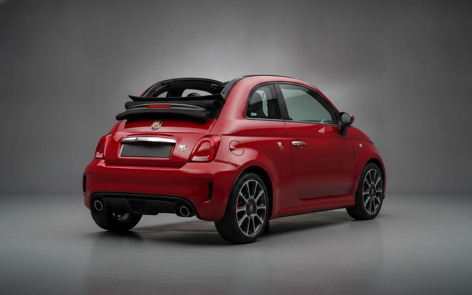 Abarth 695 Turismo Rojo 2023 — interior dashboard
