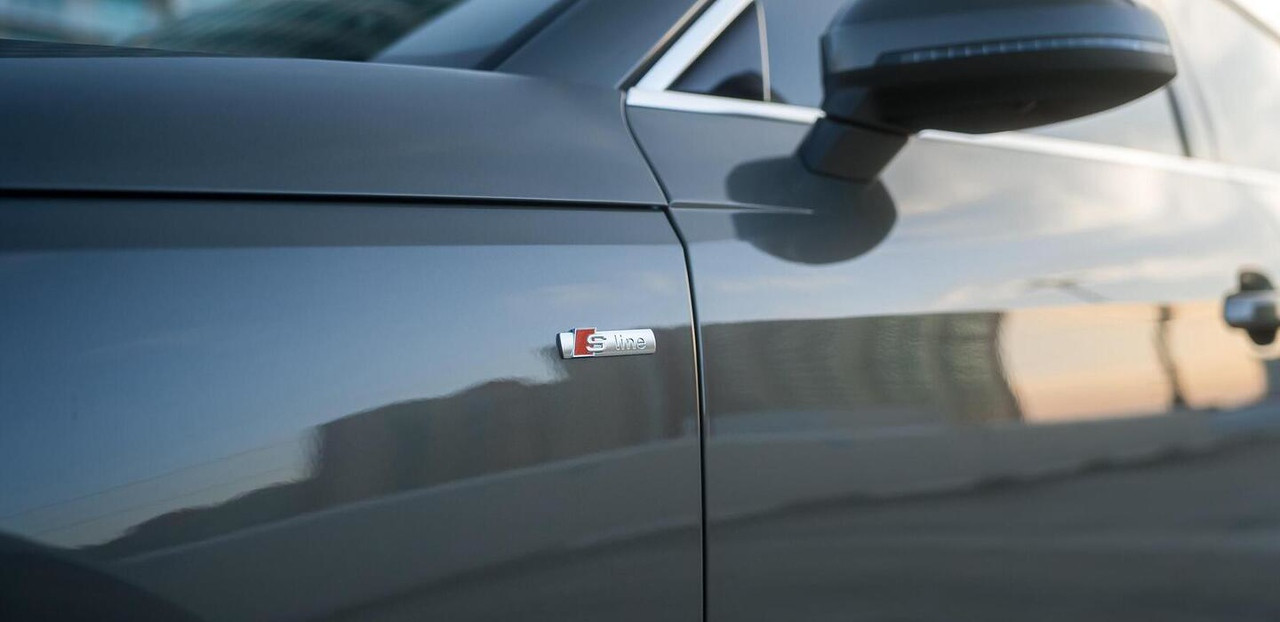 Audi A4 Grey 2023 — photo 15