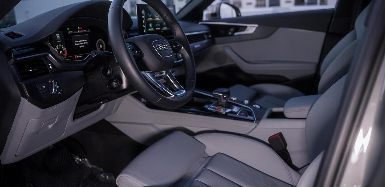 Audi A4 Grey 2023 — photo 7