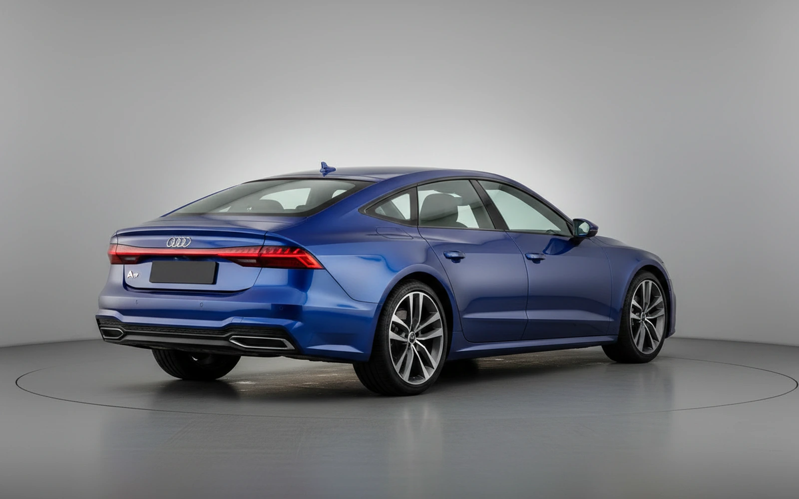 Audi A7 Azul 2024 — interior dashboard