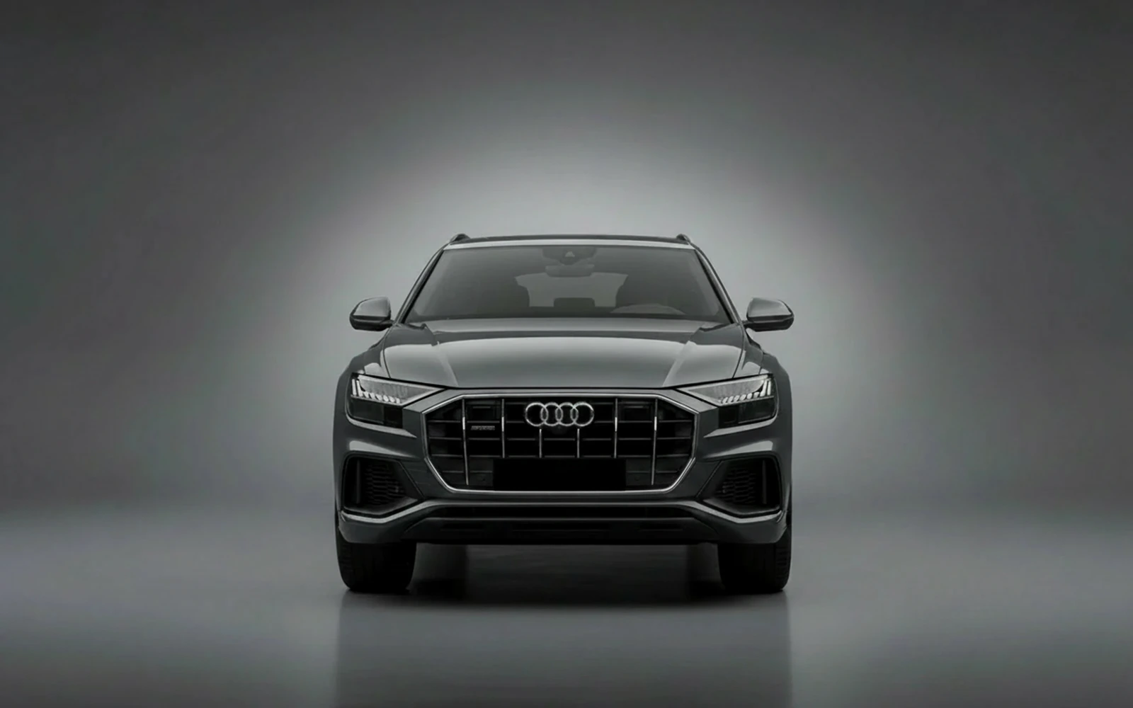 Audi Q8 Grey 2023 — exterior side view