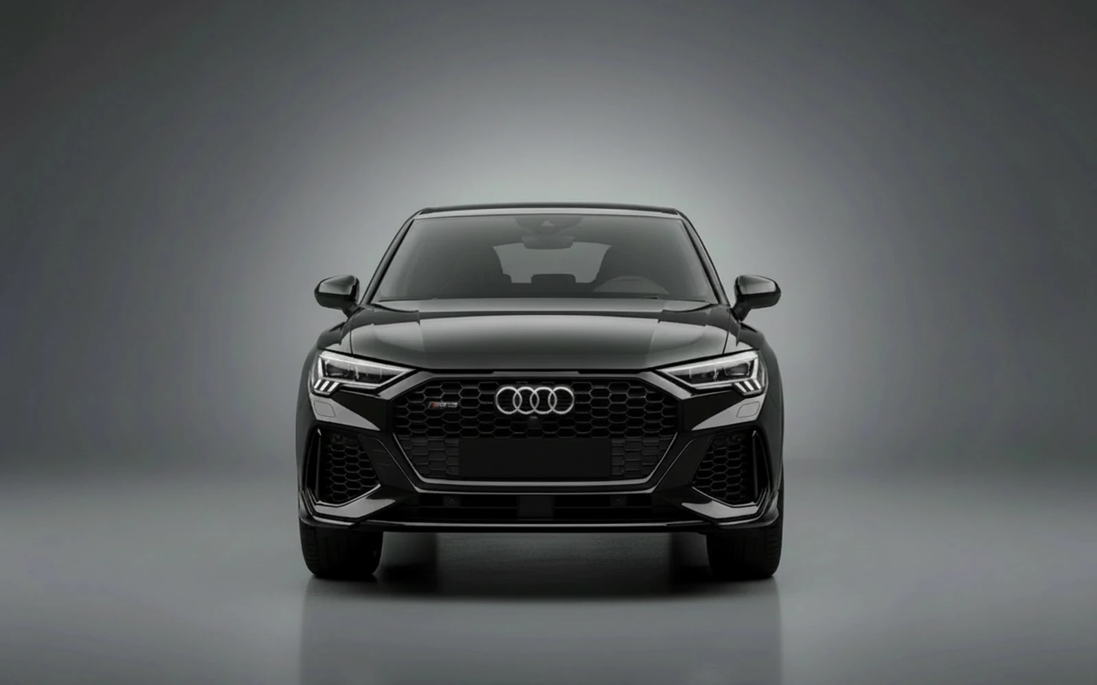Audi Rs Q3 Black 2023 — exterior side view