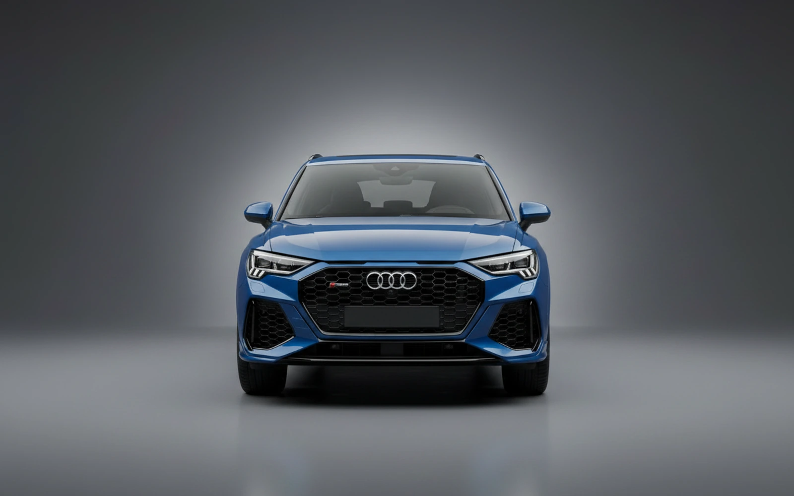 Audi Rs Q3 Blue 2023 — exterior side view