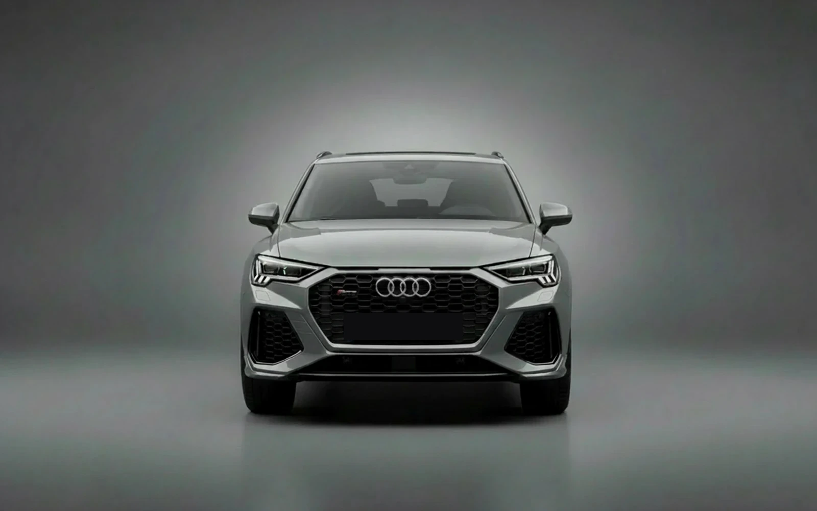 Audi Rs Q3 Grey 2022 — exterior side view