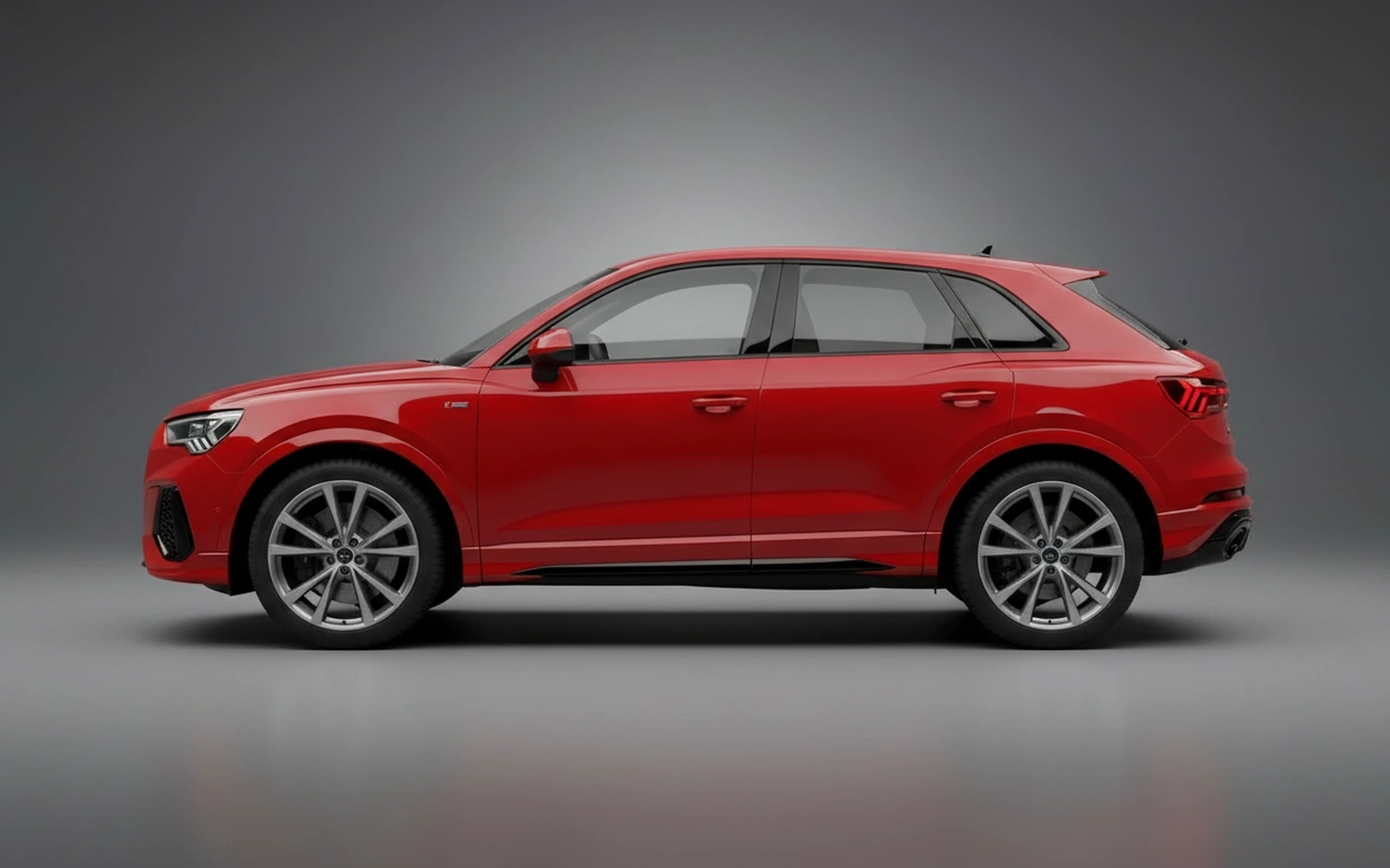 Audi Rs Q3 Rojo 2023 — exterior rear view