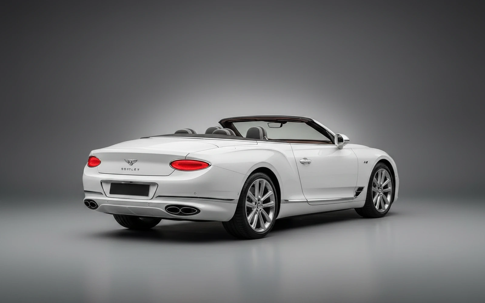 Bentley Continental GTC White 2022 — interior dashboard