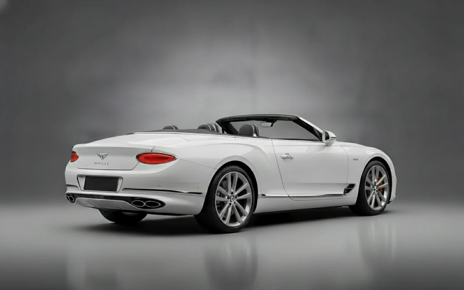 Bentley Continental GT Mulliner Convertible White 2022 — interior dashboard