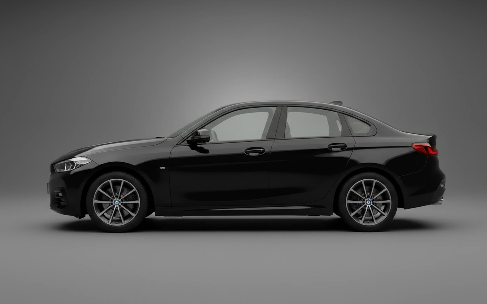 BMW 218i Negro 2025 — exterior rear view