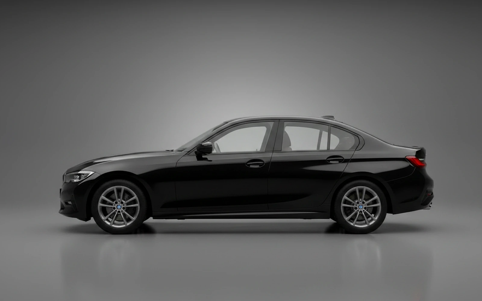 BMW 318i Black 2025 — exterior rear view