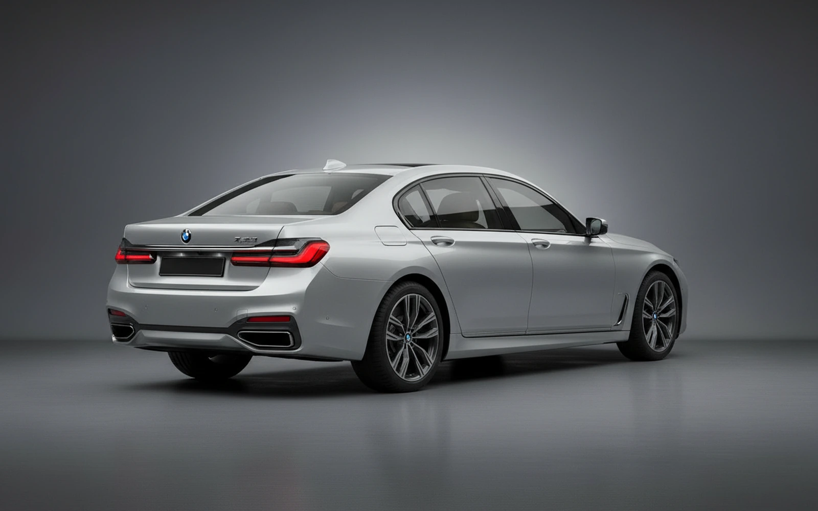 BMW 740 M Sport Plata 2022 — interior dashboard