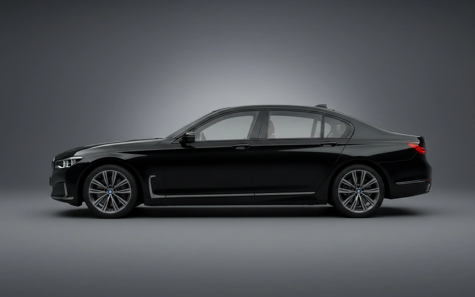 BMW 740i Individual Silver Black 2022 — exterior rear view