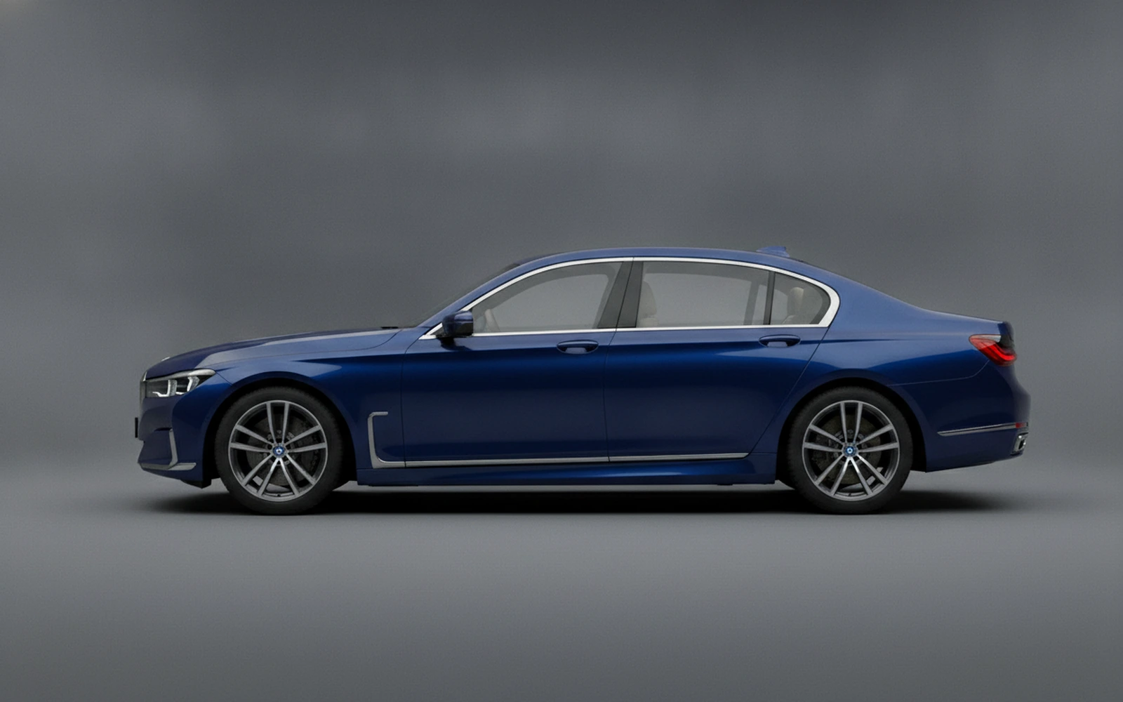 BMW 740i Individual Silver Blue 2023 — exterior rear view