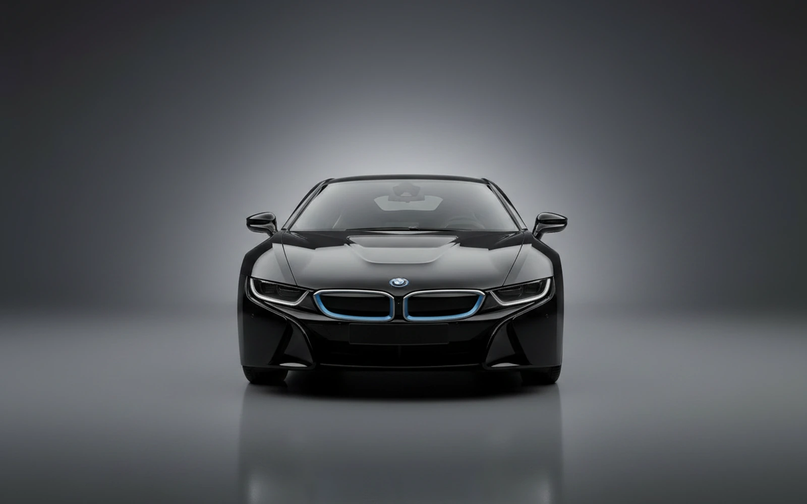 BMW i8 Negro 2022 — exterior side view