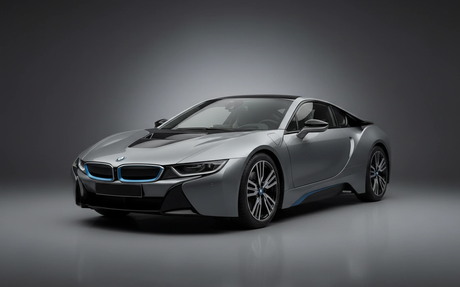 BMW i8 Gris 2022 for rent in Miami — exterior front view