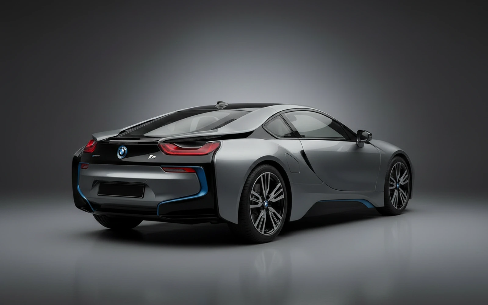 BMW i8 Gris 2022 — interior dashboard