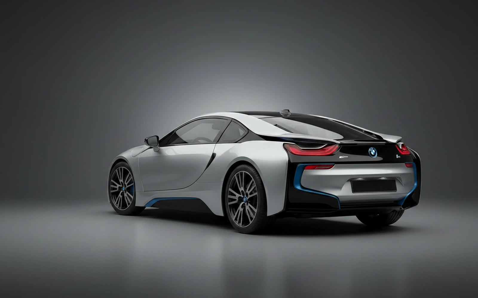 BMW i8 Silver 2022 — interior dashboard