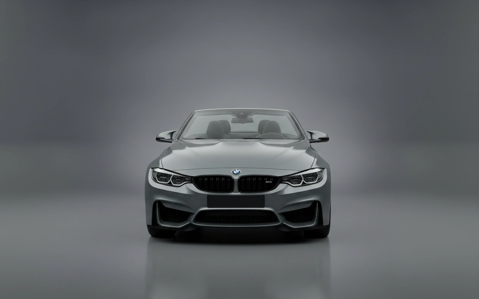 BMW M4 Competition Grey 2023 — exterior side view