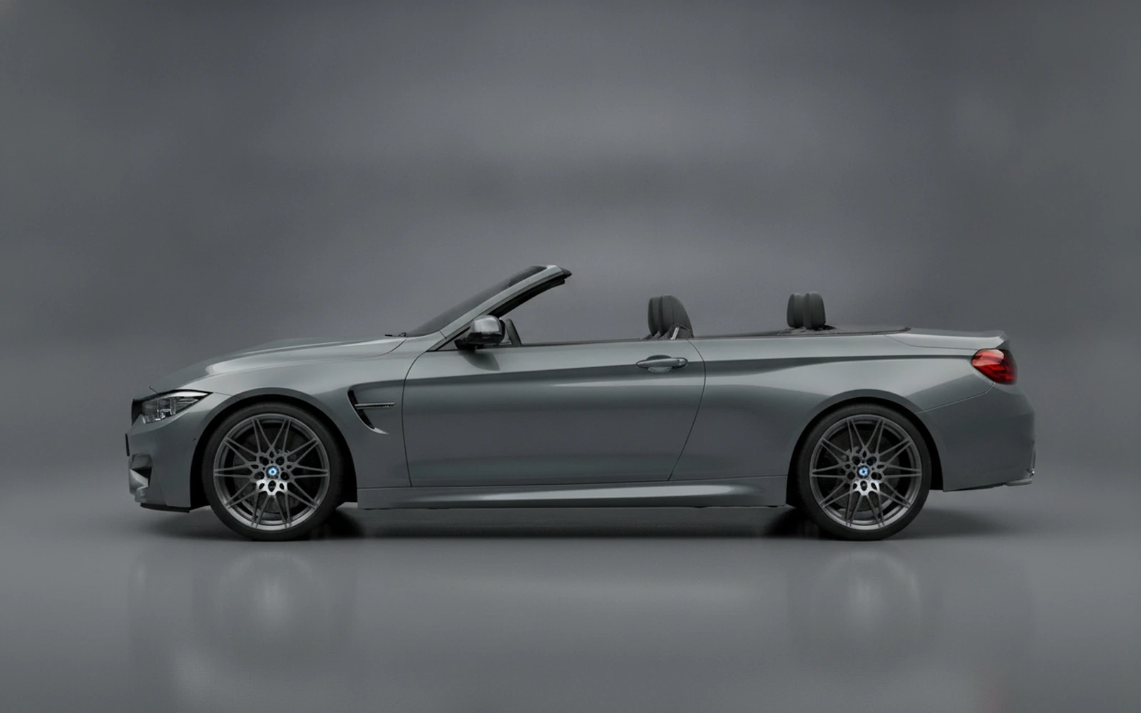 BMW M4 Competition Grey 2023 — exterior rear view