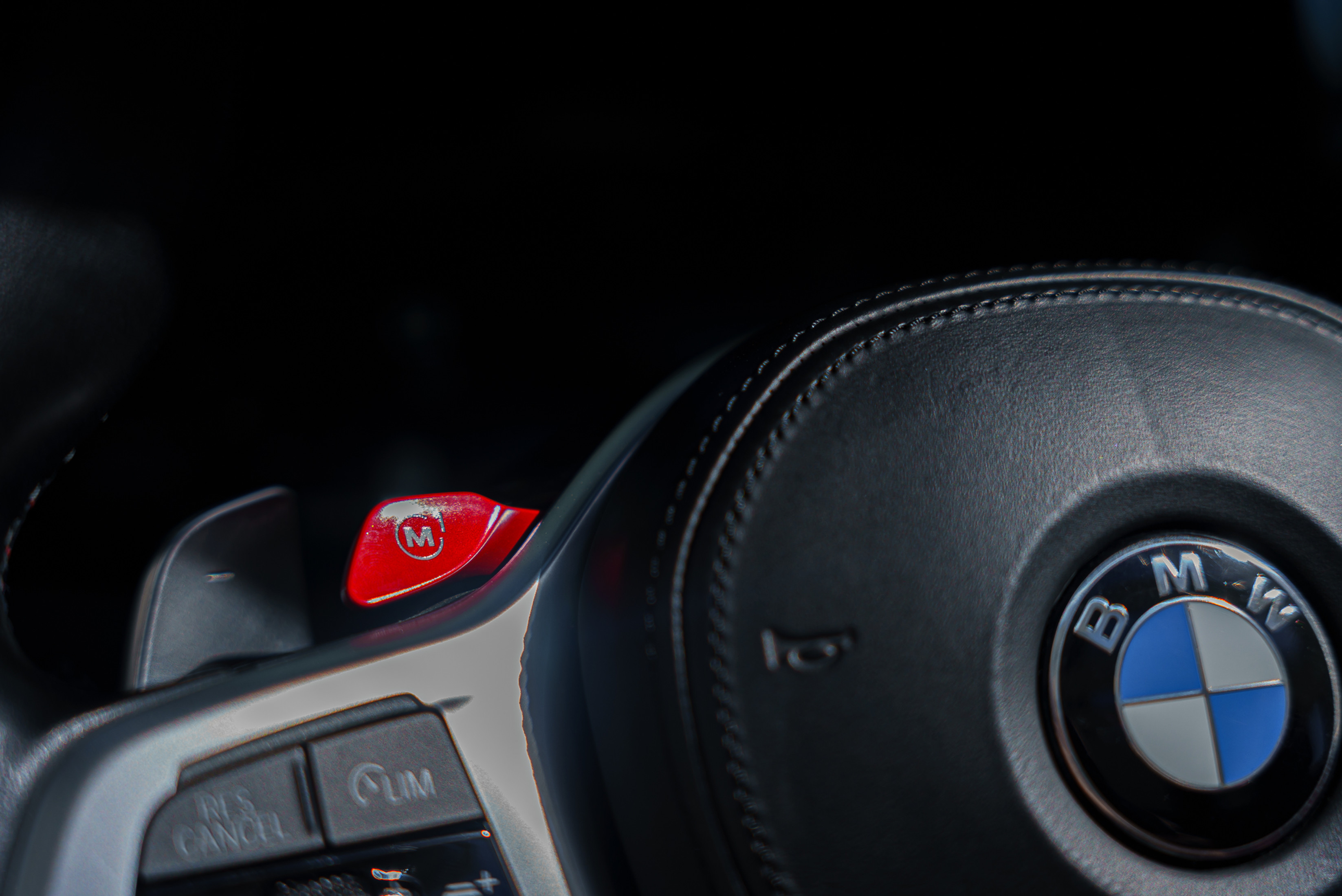 BMW M4 White — photo 8