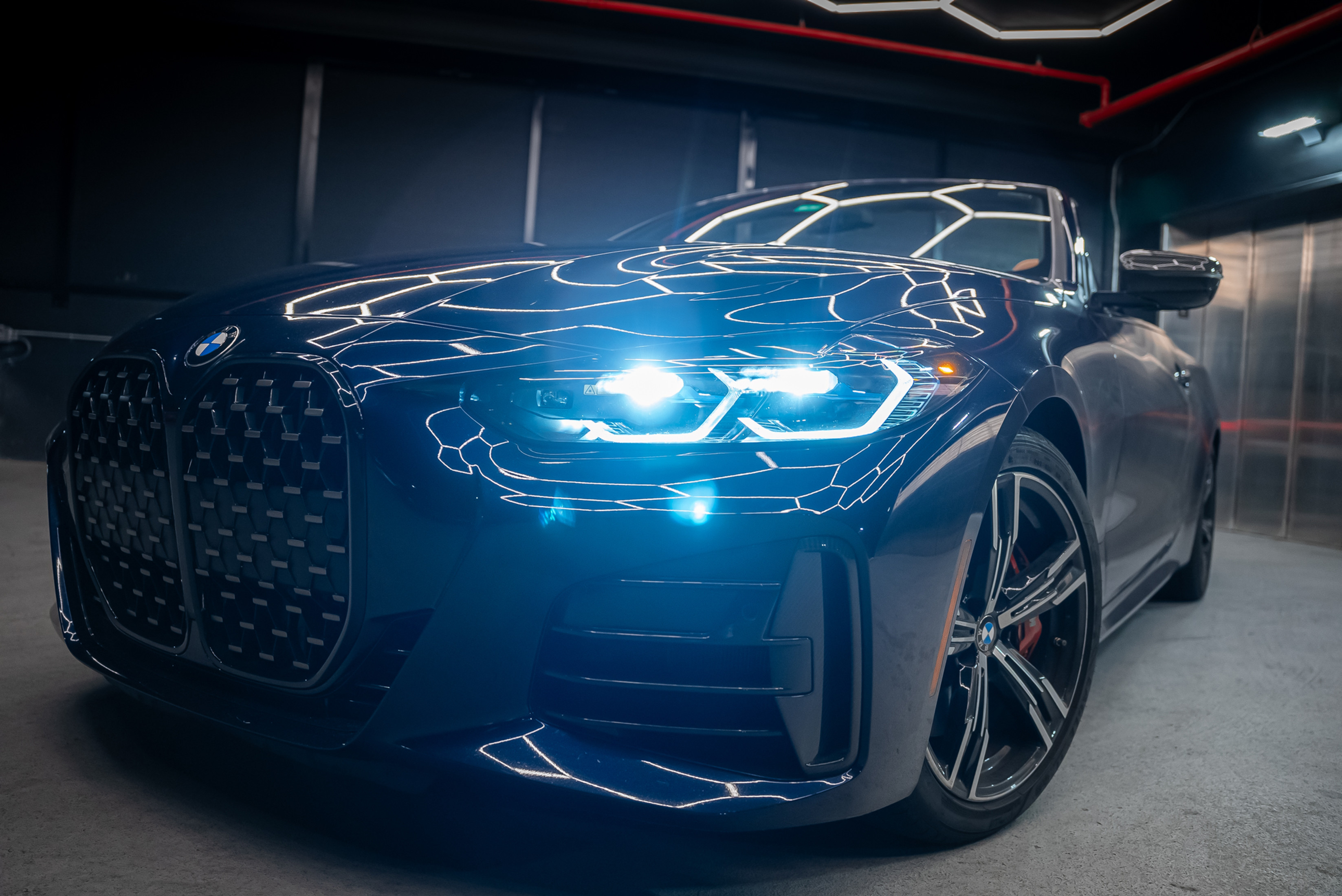 BMW M440i Blue 2024 — exterior rear view