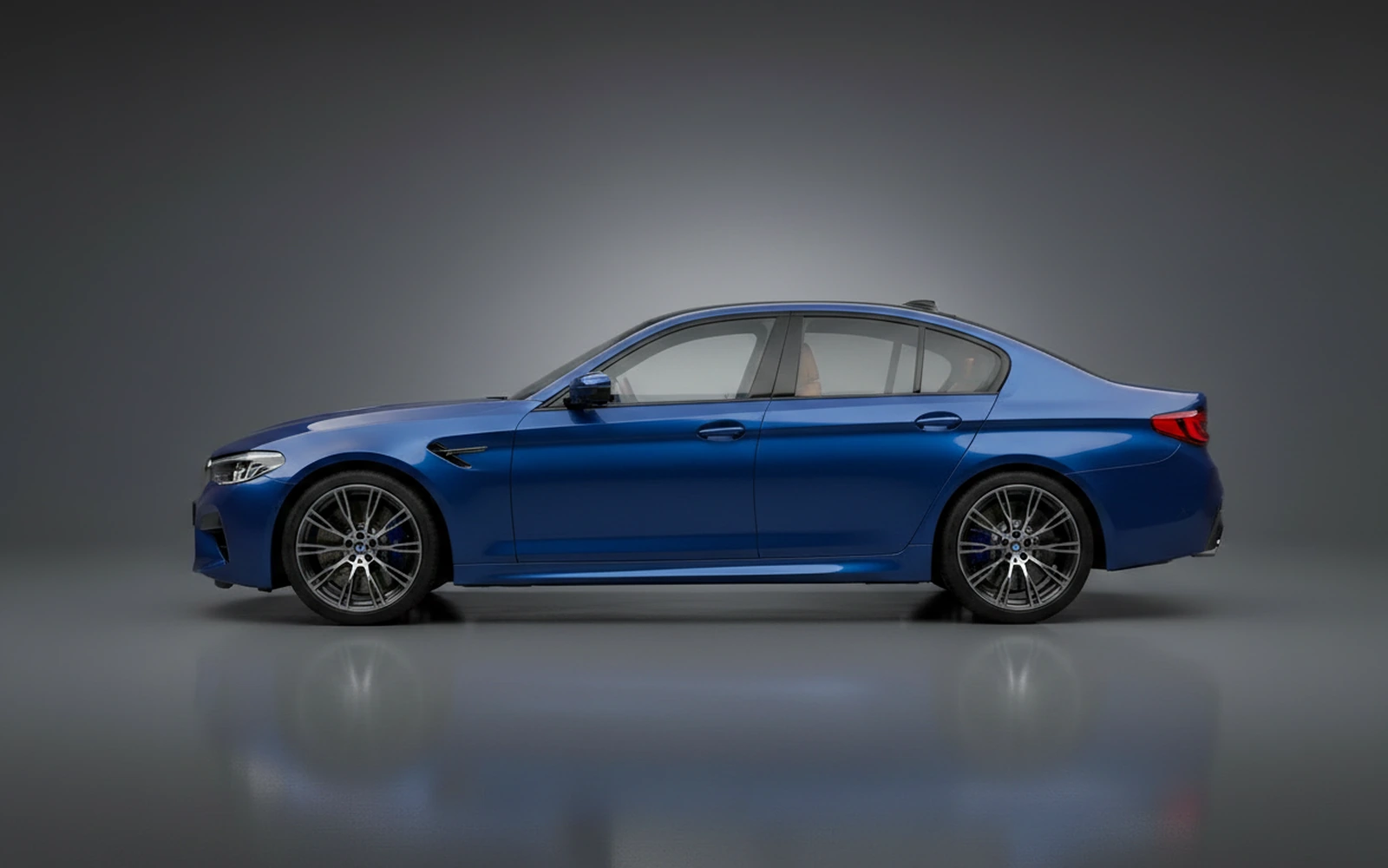 BMW M5 Competition Blue 2023 — exterior rear view