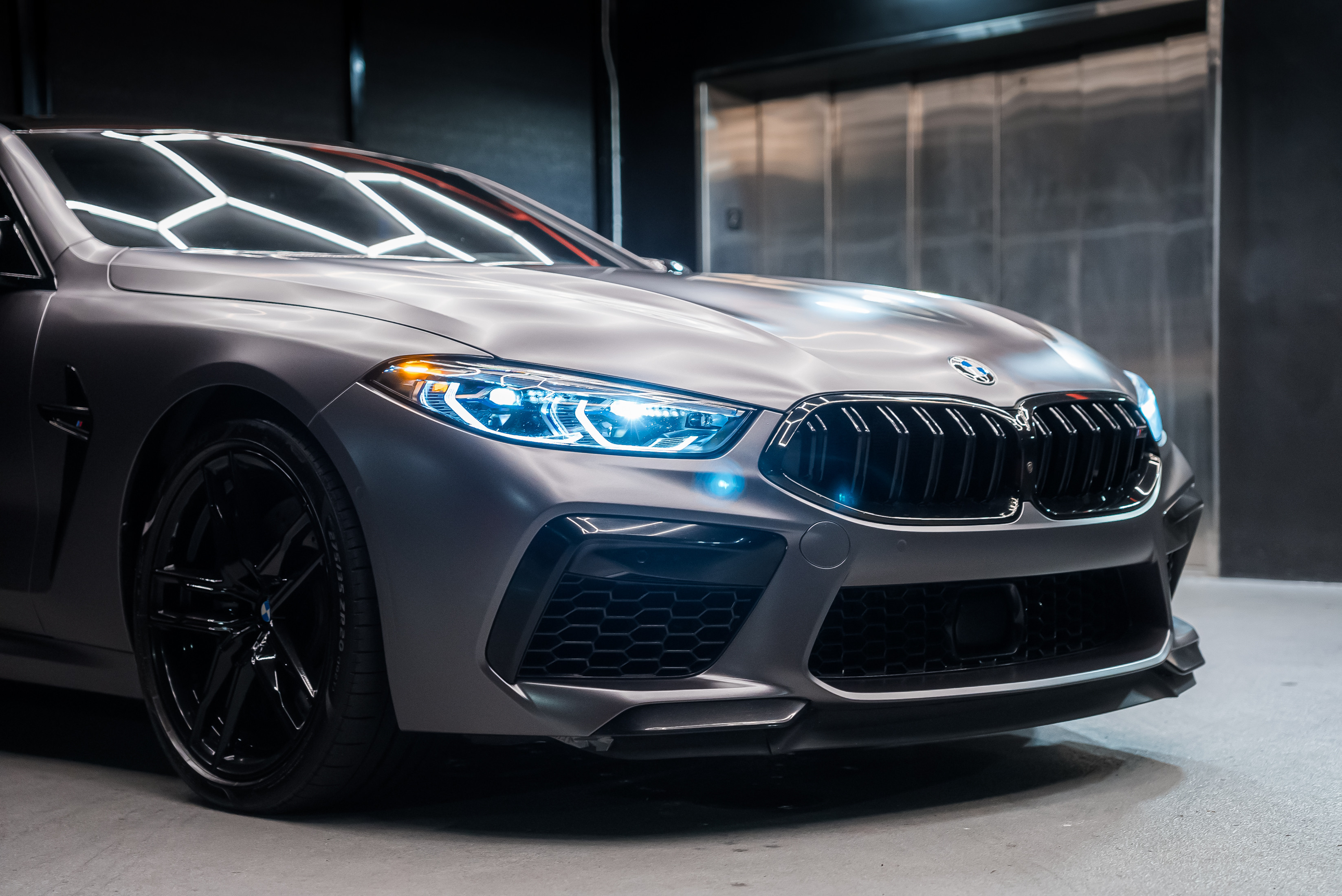 BMW M8 Competition Blue — interior dashboard