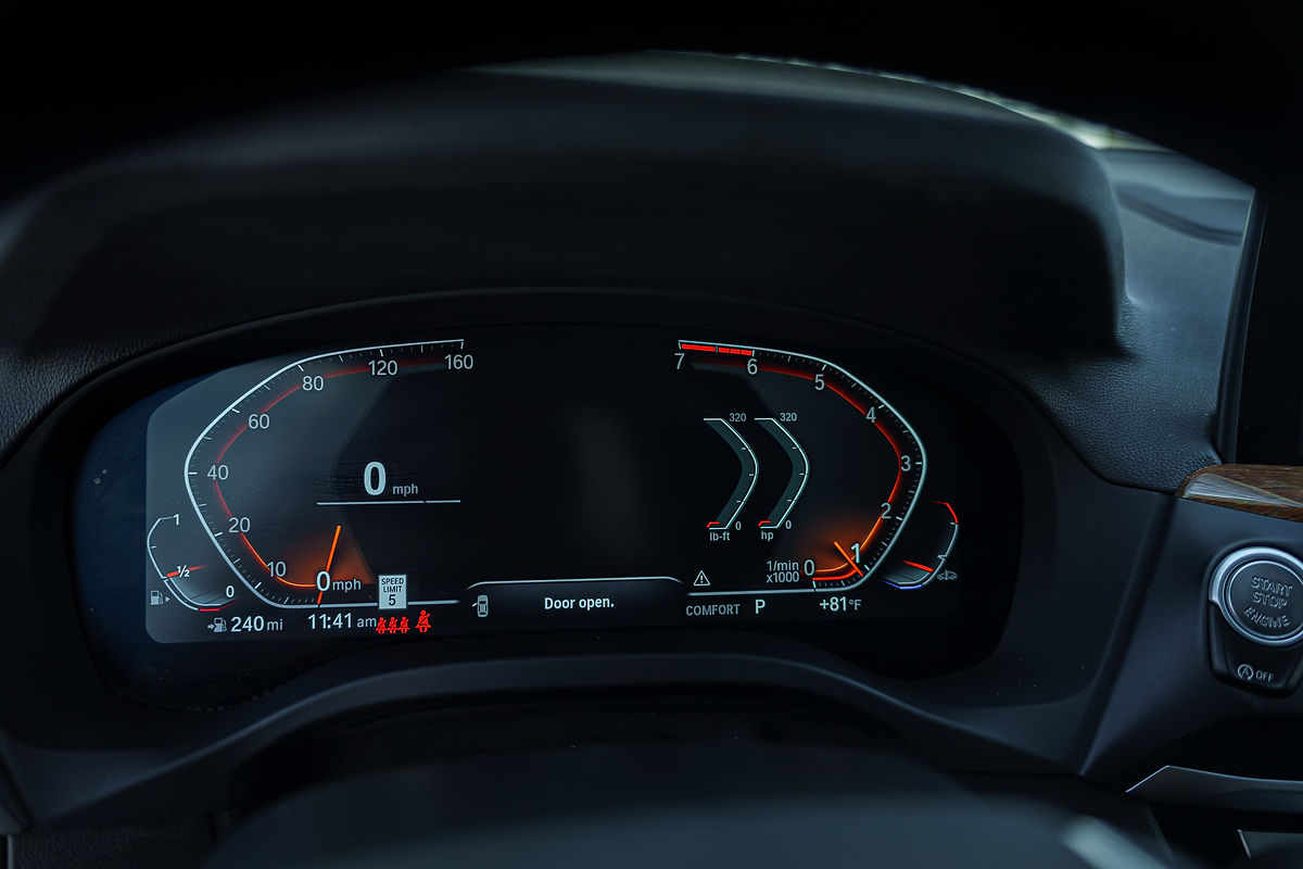 BMW X3 Gray 2022 — photo 10