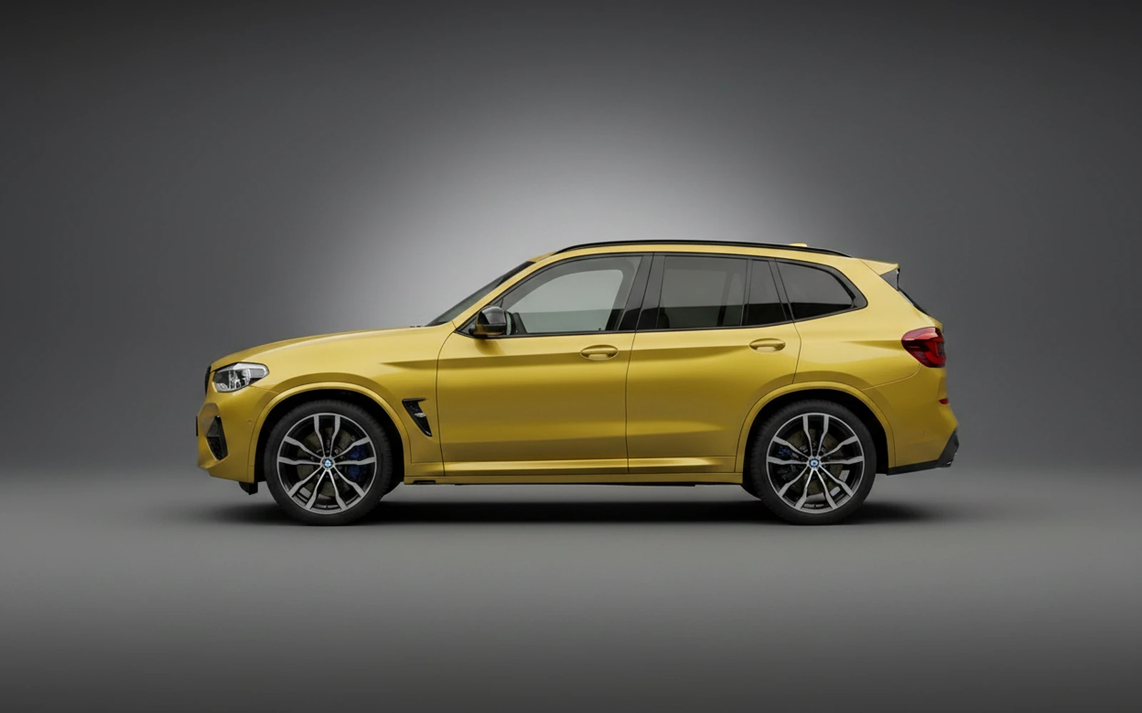 BMW X3m Competition Yellow 2022 — exterior rear view