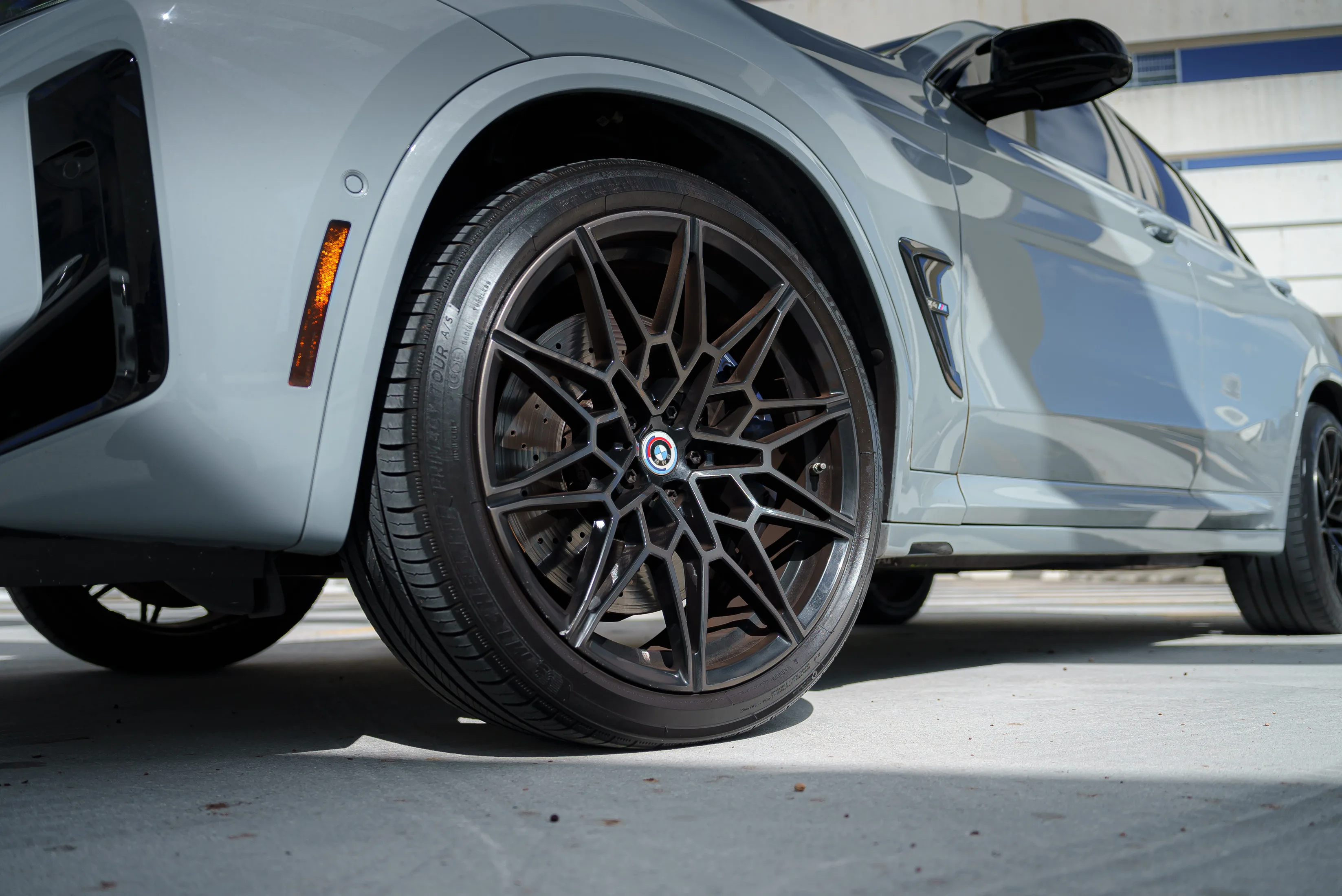 BMW X4M Black — interior dashboard