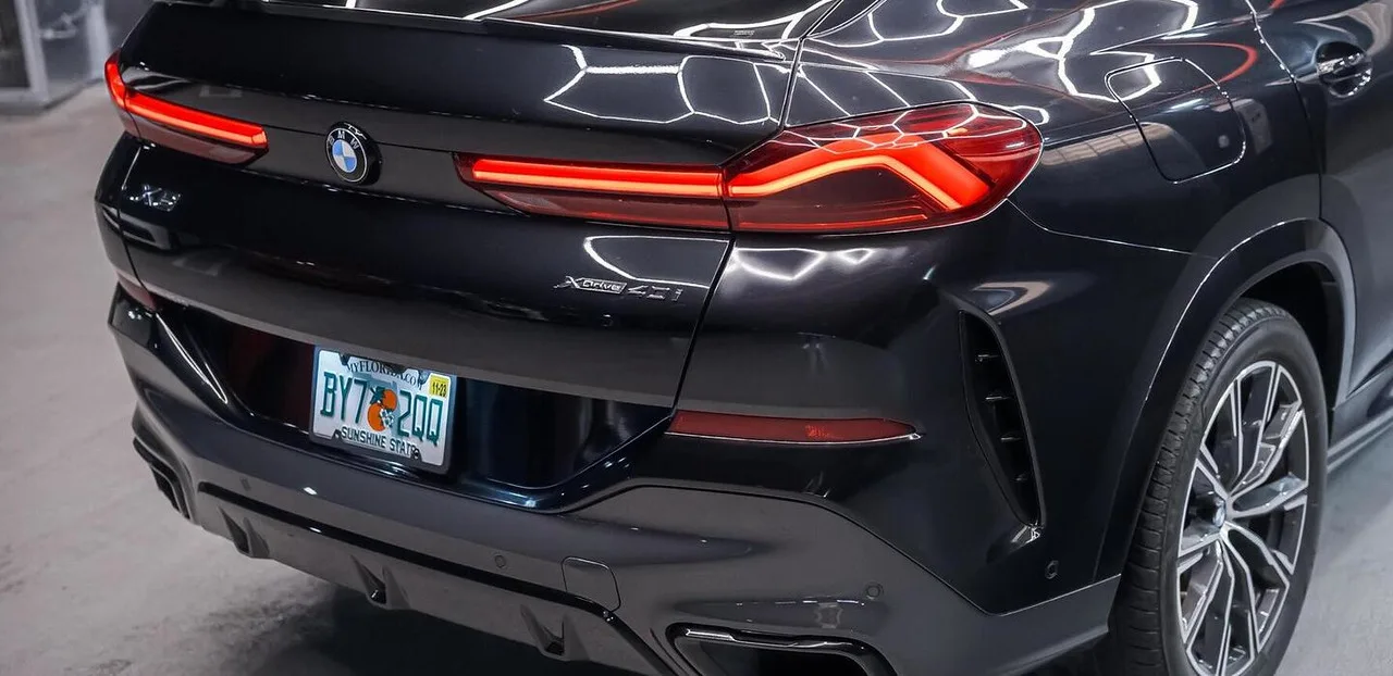 BMW X6 Black 2020 — photo 15