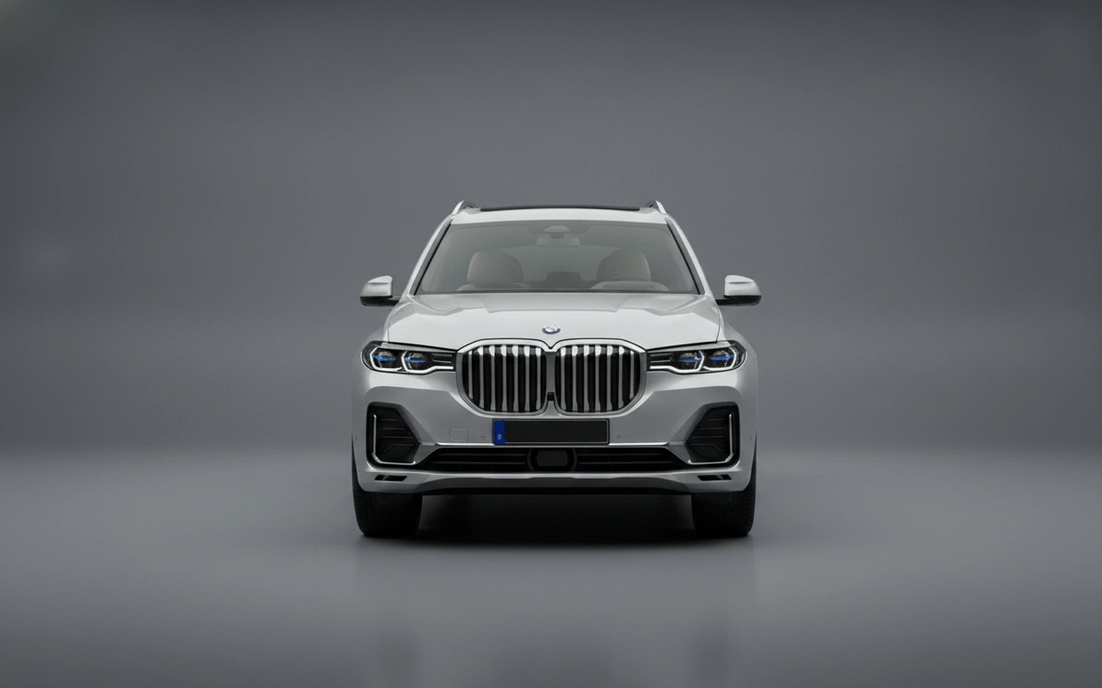 BMW X7 xDrive40i Silver 2025 — exterior side view
