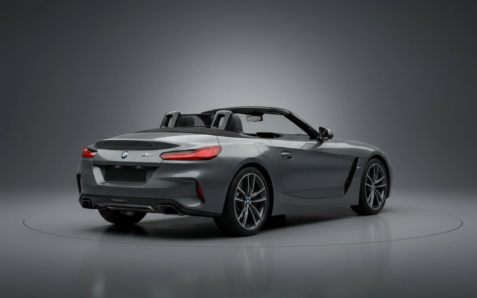 BMW Z4 Grey 2022 — interior dashboard