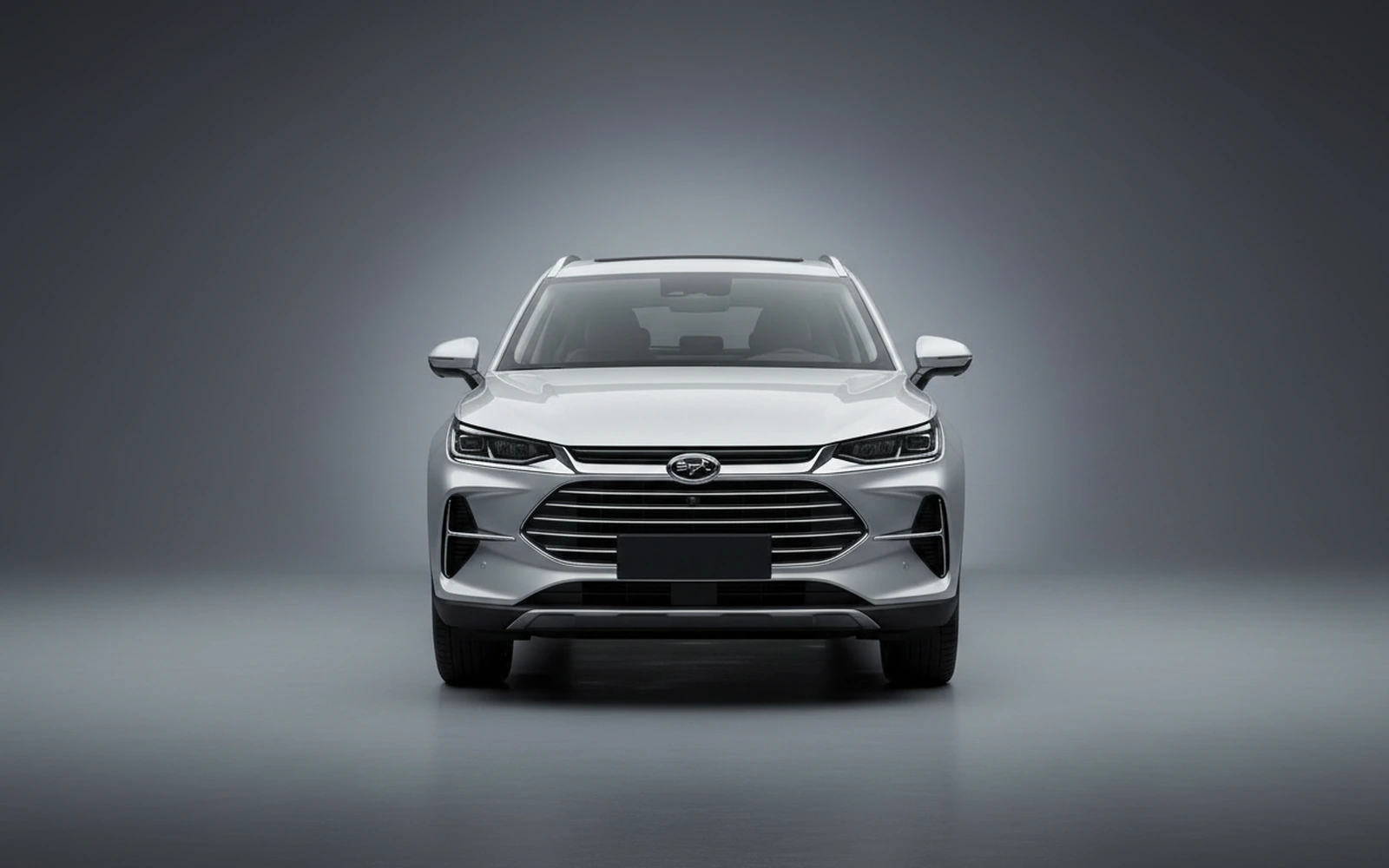 Byd Song Silver 2025 — exterior side view
