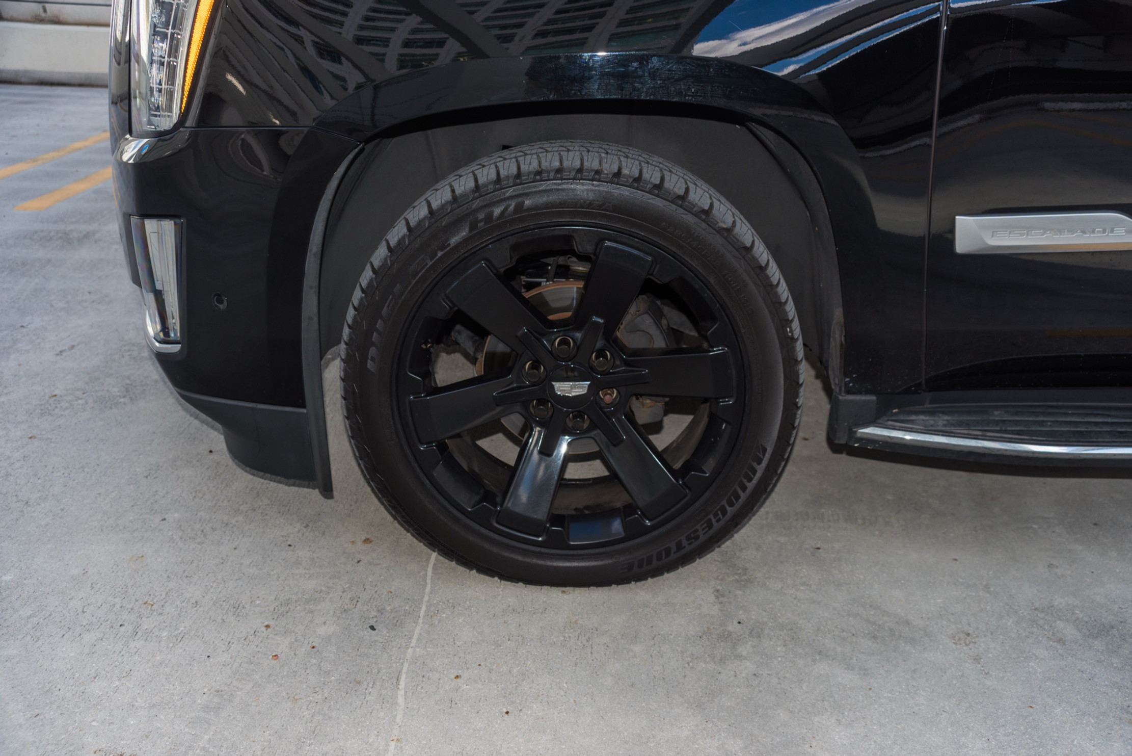 Cadillac Escalade ESV Black — photo 7
