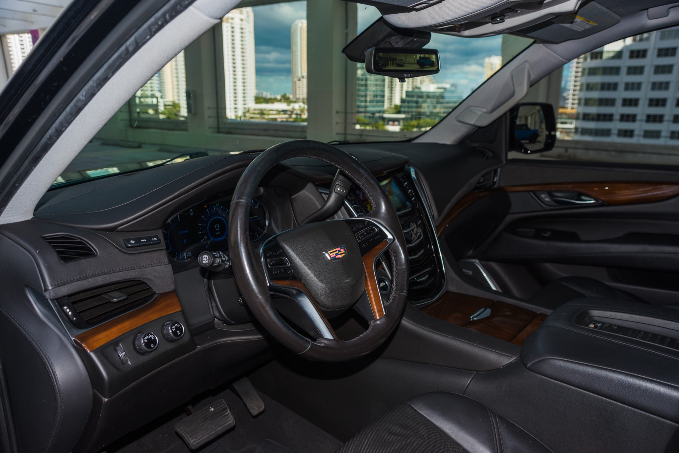 Cadillac Escalade ESV Black — photo 8