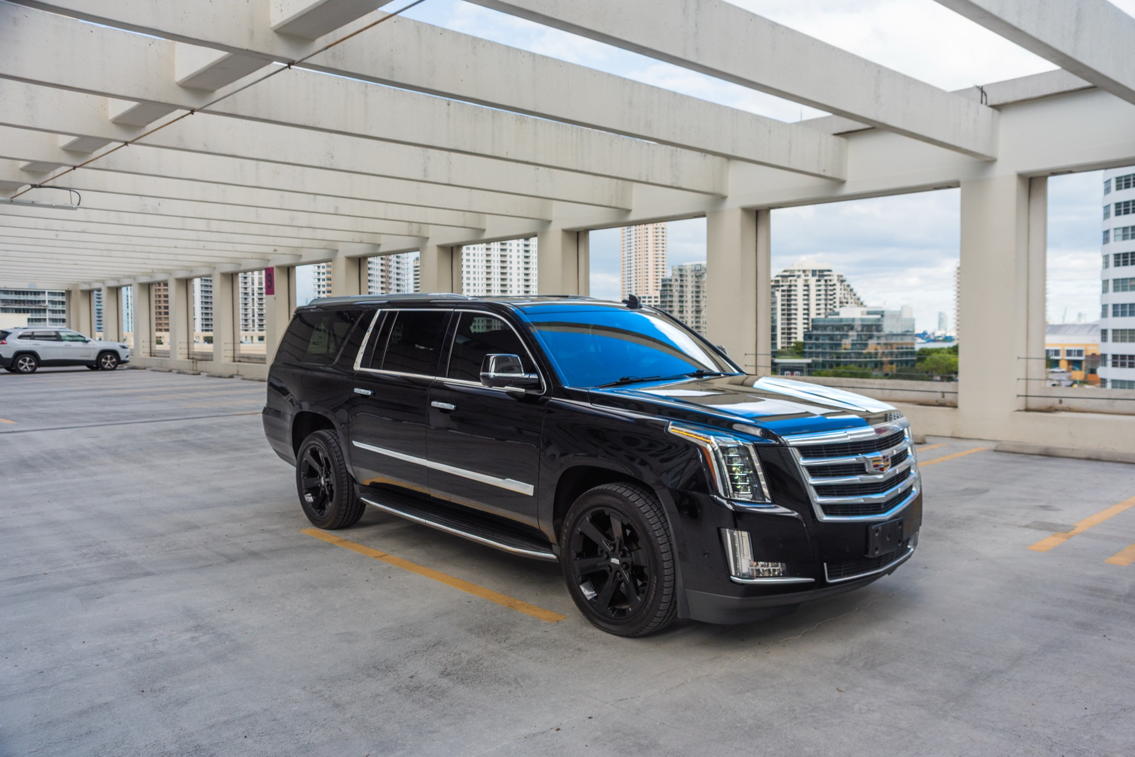 Cadillac Escalade ESV Black — interior dashboard