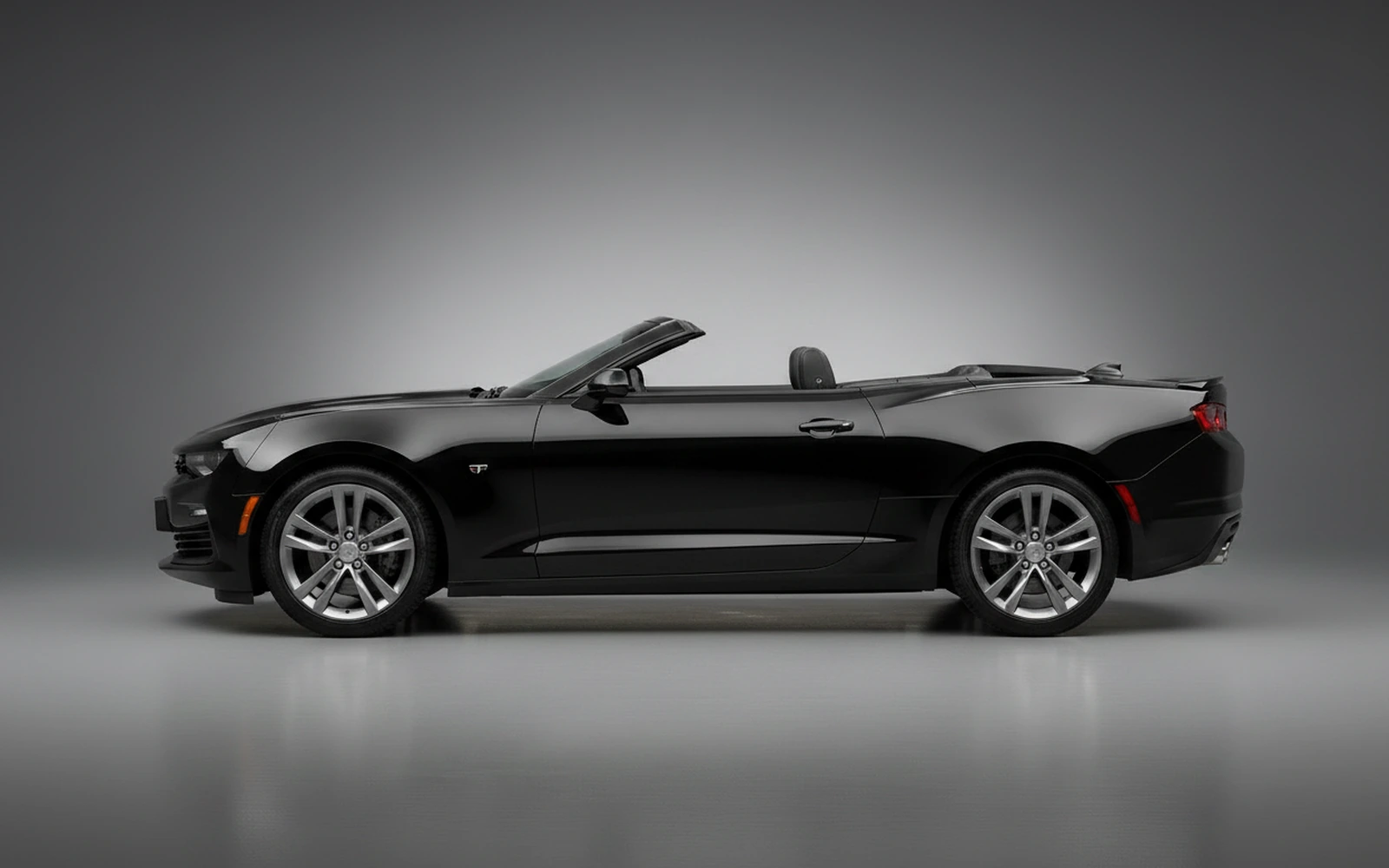 Chevrolet Camaro Convertible Black 2025 — exterior rear view