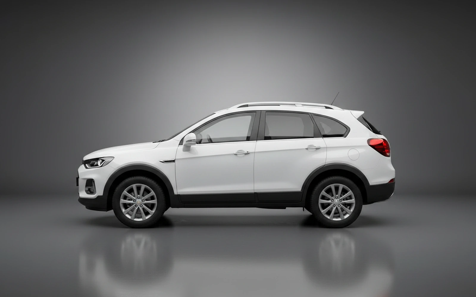 Chevrolet Captiva White 2026 — exterior rear view