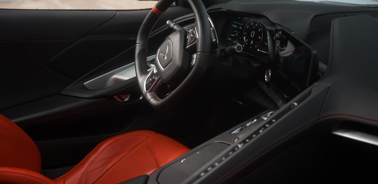 Chevrolet Corvette Stingray Black 2023 — photo 8