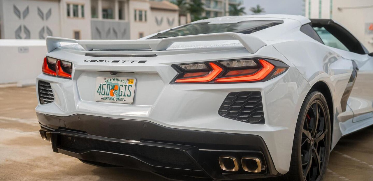 Chevrolet Corvette Stingray Black 2023 — photo 13