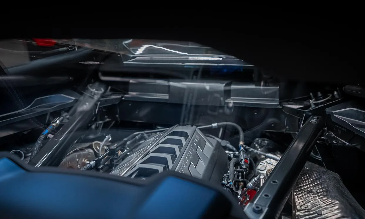 Chevrolet Corvette Stingray Red 2024 — interior seats