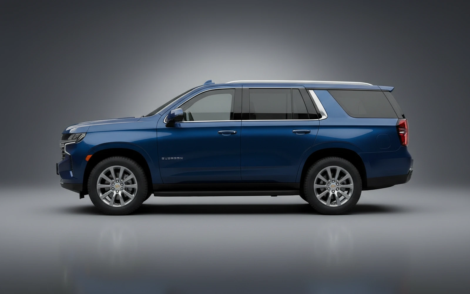 Chevrolet Suburban Blue 2025 — exterior rear view