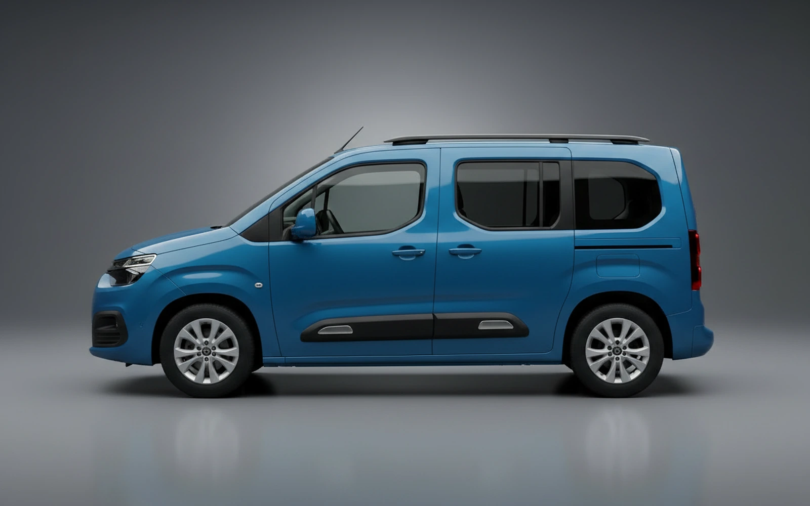 Citroen Berlingo Berlingo Long Manual Blue 2026 — exterior rear view