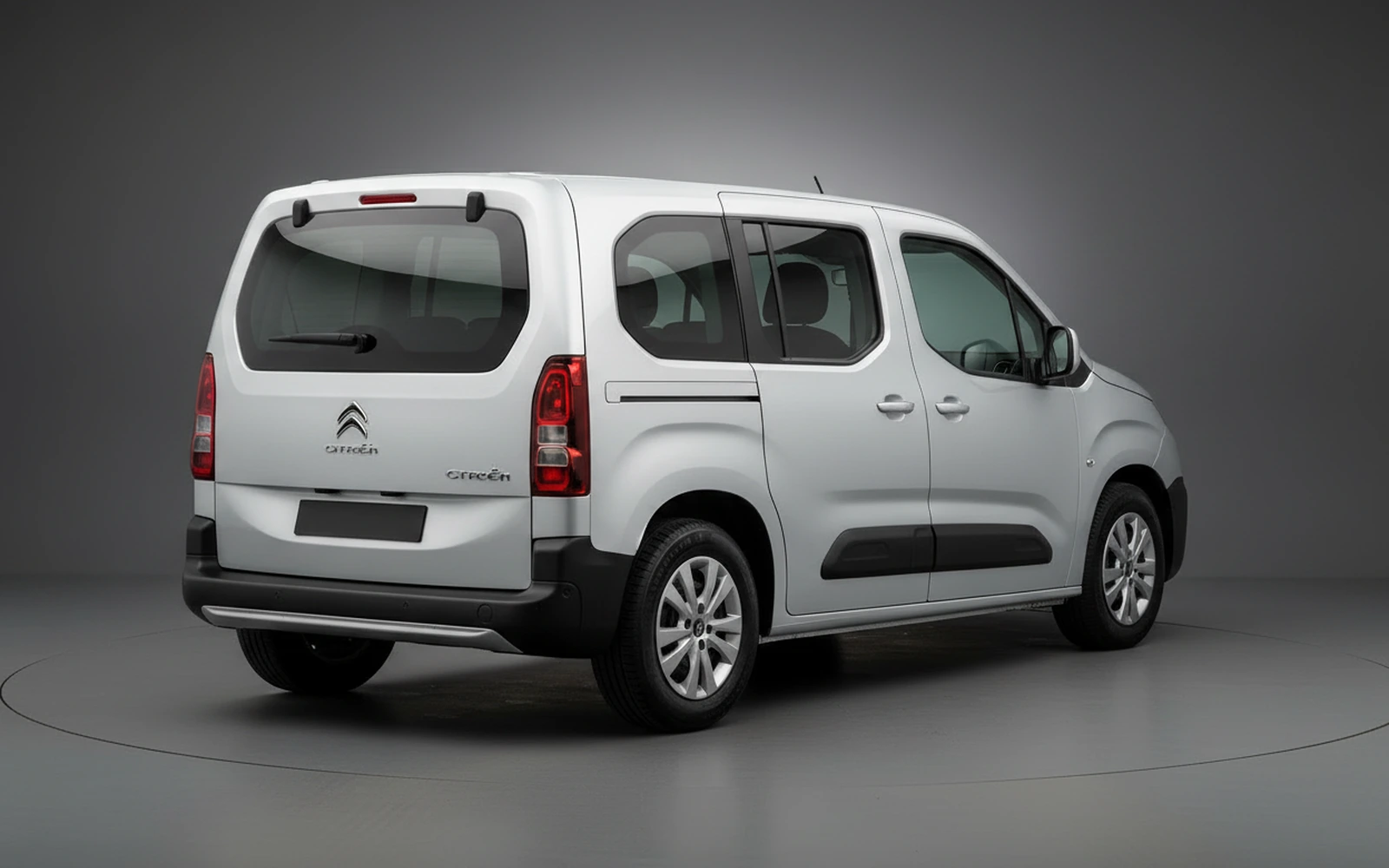 Citroen Berlingo Berlingo Long Manual Silver 2026 — interior dashboard