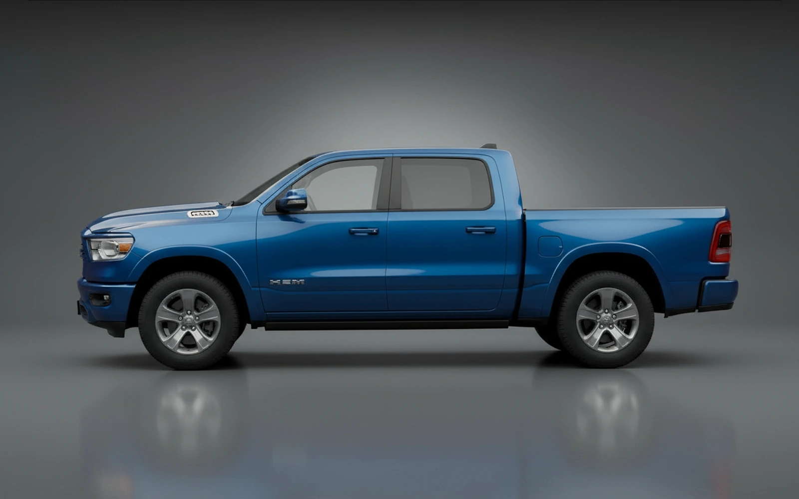 Dodge Ram 1500 Hemi V8 Blue 2022 — exterior rear view